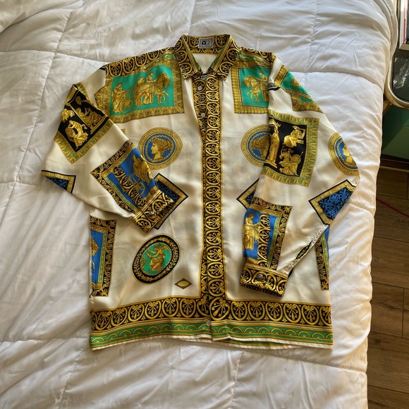 Versace Silk Button up - Picture 3 of 9